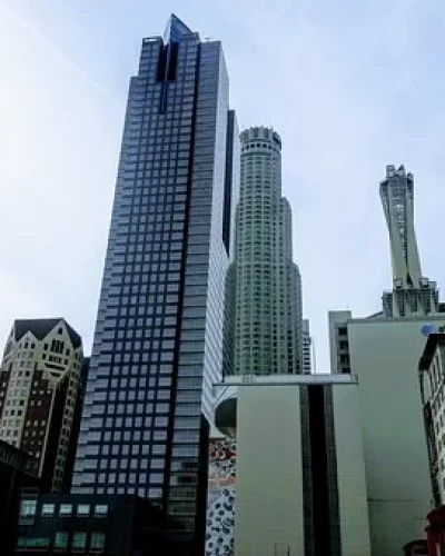 LA 3
